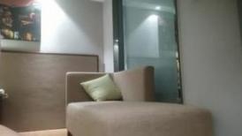 【伟哥足浴探花】，重金忽悠足浴店良家，极品少妇，大长腿，小樱桃美乳，舔穴啪啪精彩大作