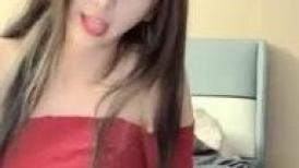 【撸点极高】女神节特供，九分超高颜值19岁美少女，偶像明星级别颜值 吊打各路网红，一等一粉嫩的鲍鱼
