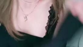 女神女神 又一女神降临！撸点极高，绝对让你眼前一亮的【168CM完美身材御姐】极品美腿 半脱下内裤 自摸骚逼