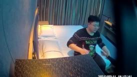 重磅首发❤️360未流出极品台 3月补胖哥的年轻媳妇真会叫直接暴力插入一波快炮