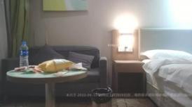 3000网约外围，21岁极品嫩妹，蜂腰翘臀人瘦胸大，软萌乖巧黑丝美腿，精彩佳作炮火不断