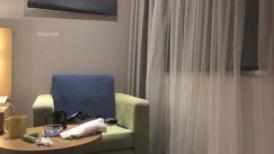 白富美00后小嫩妹，酒吧搭讪酒店开房，粉乳翘臀，极致诱惑，坠入爱河百依百顺
