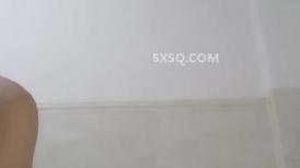 【姐姐来了】，每天八公里的成果，极品好身材，运动型美女露脸，丝袜自慰劲爆