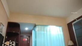 极品良家，馒头逼一线天，泡良大神爱不释手，遇见名器必须又舔又抠，还有一对大车灯，绝了