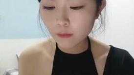 第一天下海播就上了收益榜，颜值才是王道，湖南妹子