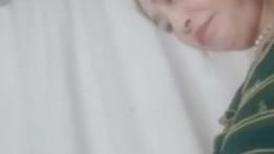 【内射良家老板娘】，城中村艳事，小伙跟房东大姐的不伦之恋，连续干两炮，骚逼爽歪歪嚎叫