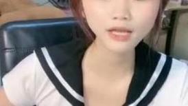 【卡哇伊03年娇小萝莉】周末和男友激情操逼，学生制服，69姿势互舔，扶着细腰后入爆操，娇滴滴呻吟更是诱人