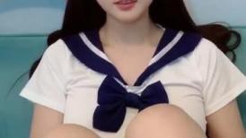 女神！小仙女下凡预警！重磅绿播女神下海，颜值高的不像真人啊 还有童颜巨乳，会呼吸的小粉逼 插进去让它吸得有多爽