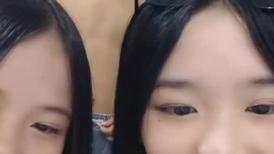 18岁梦涵宝贝❤️：小屁孩初次被口，爽不爽，有多爽，很爽，你不要害羞啊，不干啊，吊毛一个，性经验不足口硬了都不敢干！