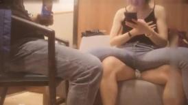过瘾性爱，四个人在酒店淫荡揉逼吸奶互相乱插嗷嗷呻吟愈发猛力抽插，黑色贴身衣气质大长腿操的爽【水印】