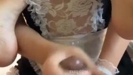 我有一个小骚妻，各种配合老公，讨好我，那就只有艹服她！