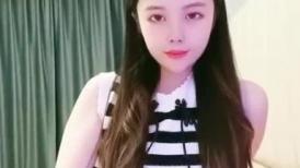 清纯新人美女主播肥臀道具自慰身材火辣一个人自慰特写私处逼逼很紧致