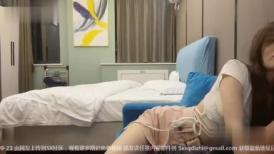 探花小飞哥酒店高端约外围系列3000元的70CM北方嫩妹极品身材毛毛刮得很干净的馒头逼被干累到娇喘不息