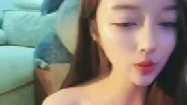 勾人魂魄 一级模特儿 一库 倒在她裙子下的男人肯定不计其数 这美色 自慰尿尿大秀娇喘 一颦一笑 鸡儿都硬起来敬礼！