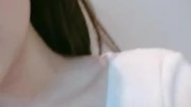 气质女神初下海！极品颜值超棒身材！腰细蜜桃美臀，多毛骚穴筋膜枪震动，御姐音极度诱惑
