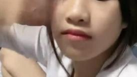 南宁小太妹年轻有为，搔首弄姿，纹身大腿坐骑在男友身上，卖力坐骑不得满足，最后还要动用肉棒，满足旺盛的性欲！