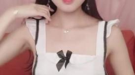 难得甜美系女神！女仆装套装！水蛇细腰包臀裙，扭起来超好看，极品身材美乳，搔首弄姿极度诱惑