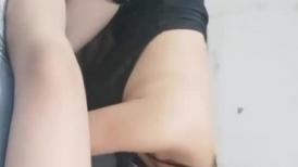 黑丝御姐全程露脸跟纹身小哥啪啪，温柔的舔弄大鸡巴好骚，一边舔菊花一边撸鸡巴，多体位蹂躏抽插爆草无套