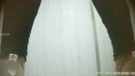 全网4K独家原档（未出现过版本）红裙黄发小美女拉尿袜子很土