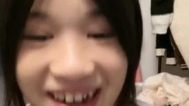 纹身小姐姐！男友在睡觉掏出大屌就要操！扶着JB插入骚穴，主动骑坐深插，操完按摩器自慰
