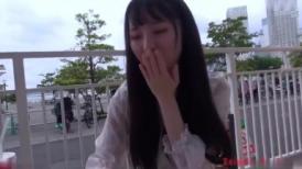 FC2 3108889 18清楚黒髪ロング華奢な身体を紅潮させてぴくぴく痙攣イキ、「すぐる君の精子中に出して！！」って言わせて立バックで中出し【10/17割引】