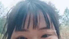 农村少妇【艳艳子】 老公不在家~发骚浪,真空B塞跳蛋去打兵乓球~各种激情露出