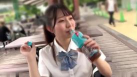 FC2 3125923 ※数量限定※【小女・不倫】おとこを狂わす小悪魔J/ｋ・りお18歳 まん汁垂れまくり10代まんこにおじさんちんぽを生挿入 中出し2回 [有]