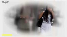 花钱雇女孩街头寻找猎物，跟踪情侣可爱四眼妹，BB好小好嫩，她男友插起来肯定爆爽