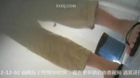 科技园蹲守连体衣小姐姐的小黑鲍鱼