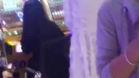 漂亮少妇露出 商城走一走 电玩城逛一逛 小哥哥电玩那样我好玩 监控室大哥不知没有没撸飞