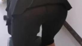 穿着透明运动装的少妇很喜欢口肉棒