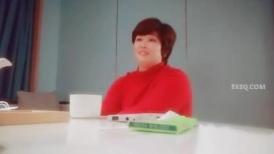 【狼传播者】，泡良达人，人气收割机，酒店聊天好久才上床，推倒抠穴粉嫩，骚气逼人今天赚到了！