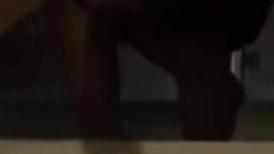 大连，骚女卫生间后入，约同城女激情