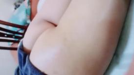 老中医SPA按摩会所，小哥和少妇吹牛逼后又操她的逼，针灸扎屁股，白皙丰满大屁股，掏出老二试探不反抗，果断插进去 好暖(2)