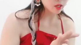 复古汉服极品哺乳期反差人妻 挤奶给B当早餐喝 假屌 瓶子 手指疯狂紫薇很有撸点