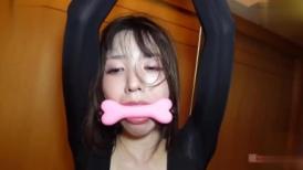 FC2 3154765 【＃桃尻素人OL飼育】逝っても逃がさない…！極突きピストンで腰抜かす美人OL26歳。脳まで溶ける汗だく濃厚SEX