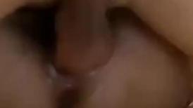 淫妻 被单男快速猛怼 骚叫不停 操了一逼白浆 内射 逼都操肿 真是不是自己老婆一点多不心疼