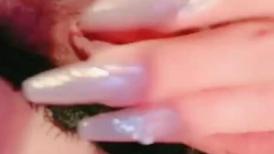 模特身材尤物女神！性感红唇极品美腿！大尺度自慰，地上假屌骑坐，美臀特写摇摆，美足极度诱惑