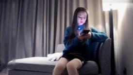 时尚性感美女大长腿穿着白色高筒鞋高挑迷人看到后立马情欲旺盛互相抱紧舔吸抠弄噗嗤猛力进出搞穴【水印】