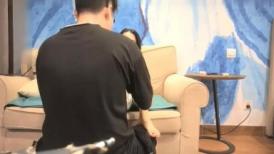 这个小姐姐真会打扮好骚好撩啊 贴身上衣胸部鼓胀饱满笔直大长腿白白嫩嫩看的口干舌燥舔吸猛力抽操【水印】