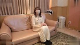 FC2 3259430 【初撮り】欲求不満な地方の大学生！！奨学金返済したいみたいなので助けました。無知な素人ですがオナ好きで、人の顔見てフェラチオする好きっこでした、容赦無く中だしさせて頂きます