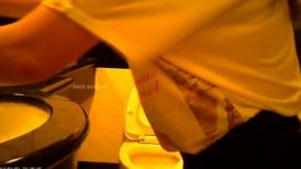 某快餐店内厕所暗藏摄像头偷拍各类各样的妹子来尿尿001掰开逼看看里面擦干净没有