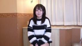 FC2 3273871 【無】【ハメ撮り390】「ダメって言ったのに。。」めちゃめちゃ可愛いぴえん系の女の子とのハメ撮り♡クスコでおマンコ内壁も堪能し、大興奮したおじさん無断で二回も大量中出し♡　※レビュー特典／高画質Ver