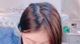 甜美嫩妹妹！床上越来越骚！白嫩奶子跪着吃屌，骑乘位爆操肥臀，站立抗腿侧入，妹妹搞舒服了