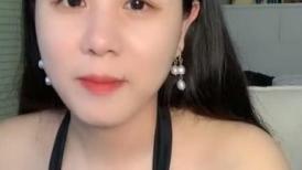 9分颜值大奶美女！应要求双人秀！顶级大肥臀，骑乘位打桩机，爽的娇喘不断，肉感十足操的舒服