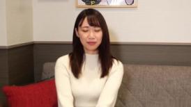 FC2 3367606 【無修正】エステデビューした清楚でウブな女子大生れいちゃん　本番NGなのに勃起したデカチンに大興奮！特別に内緒で本番許可して最後はたっぷり中出し