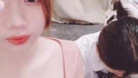 清纯系天花板！颜值美少女颜宝！漂亮闺蜜收费双女秀，白嫩极品美乳，粉嫩小穴道具互插