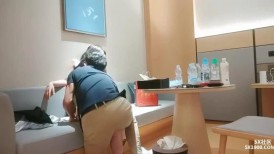 两个九零后丰满姐妹花玩双飞大战