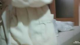 高颜值KTV妹子啪啪，摸逼舔弄上位骑坐抽插抬腿侧入猛操