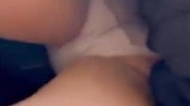 跟随抄底跟闺蜜挑首饰的漂亮美女 挑仔细挑慢慢挑 我就慢慢欣赏性感大屁屁